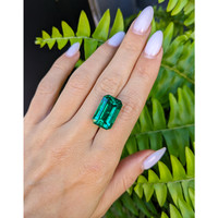14.07 Ct. Emerald from Zambia Life Style