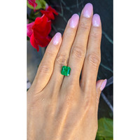 3.43 Ct. Emerald from Zambia Life Style