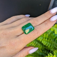 13.27 Ct. Cabochon Emerald from Zambia Life Style