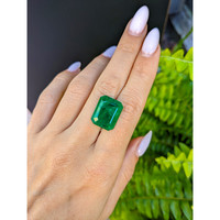 13.27 Ct. Cabochon Emerald from Zambia Life Style