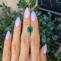 3.55 Ct. Emerald from Zambia Life Style