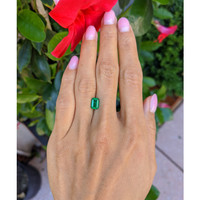 1.18 Ct. Emerald from Afghanistan Life Style