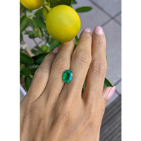 2.03 Ct. Emerald from Zambia Life Style