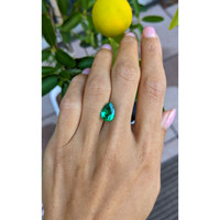 2.62 Ct. Emerald from Zambia Life Style