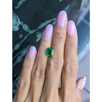 2.31 Ct. Emerald from Zambia Life Style