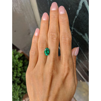 2.53 Ct. Emerald from Colombia Life Style
