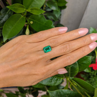 3.15 Ct. Emerald from Colombia Life Style