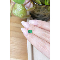 1.00 Ct. Emerald from Zambia Life Style
