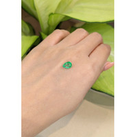 1.12 Ct. Emerald from Colombia Life Style