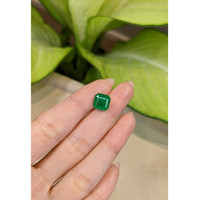 3.73 Ct. Emerald from Afghanistan Life Style