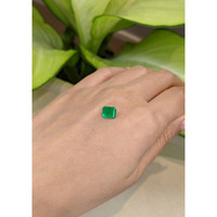 1.68 Ct. Emerald from Colombia Life Style