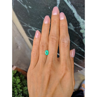 1.06 Ct. Emerald from Colombia Life Style