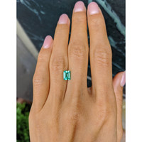 1.04 Ct. Emerald from Colombia Life Style
