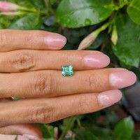 1.12 Ct. Emerald from Colombia Life Style