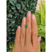 1.23 Ct. Emerald from Colombia Life Style
