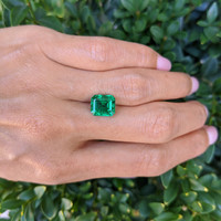 3.89 Ct. Emerald from Colombia Life Style