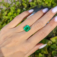 4.02 Ct. Emerald from Zambia Life Style