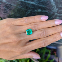 4.66 Ct. Emerald from Zambia Life Style