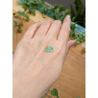 1.52 Ct. Emerald from Colombia Life Style