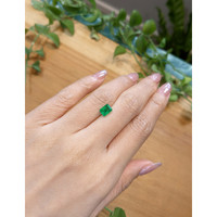 1.09 Ct. Emerald from Afghanistan Life Style