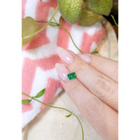 0.63 Ct. Emerald from Afghanistan Life Style