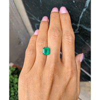 3.16 Ct. Emerald from Colombia Life Style
