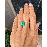 3.89 Ct. Emerald from Colombia Life Style