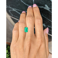 1.70 Ct. Emerald from Colombia Life Style
