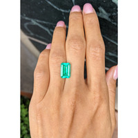 3.89 Ct. Emerald from Colombia Life Style