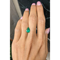 1.60 Ct. Emerald from Colombia Life Style