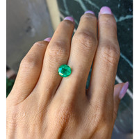 1.84 Ct. Emerald from Colombia Life Style
