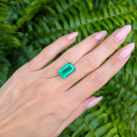 7.63 Ct. Emerald from Colombia Life Style
