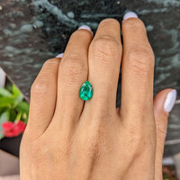 1.75 Ct. Emerald from Brazil Life Style