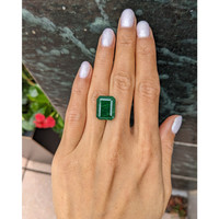 10.61 Ct. Emerald from Zambia Life Style