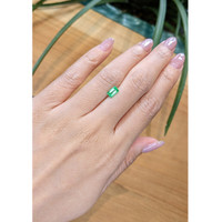 0.72 Ct. Emerald from Afghanistan Life Style