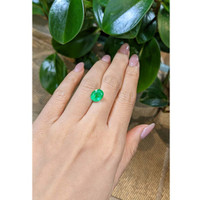 3.20 Ct. Emerald from Colombia Life Style