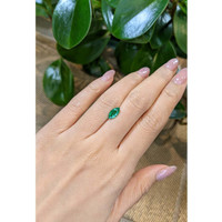 0.97 Ct. Emerald from Colombia Life Style