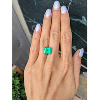 4.97 Ct. Emerald from Colombia Life Style
