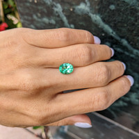 2.02 Ct. Emerald from Colombia Life Style