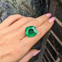 15.36 Ct. Emerald from Colombia Life Style