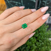 2.51 Ct. Emerald from Zambia Life Style