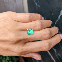 2.00 Ct. Emerald from Colombia Life Style