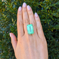 29.23 Ct. Emerald from Colombia Life Style