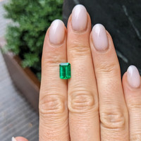 1.62 Ct. Emerald from Colombia Life Style