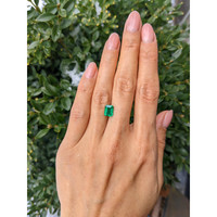 1.59 Ct. Emerald from Zambia Life Style