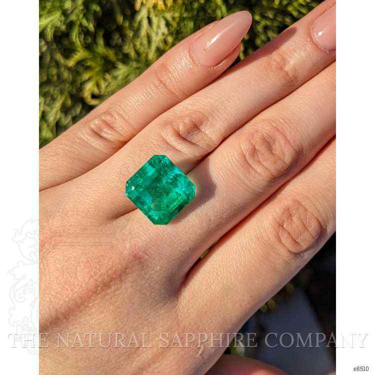 11.47 Ct. Emerald from Colombia