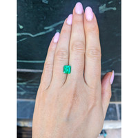 1.80 Ct. Emerald from Colombia Life Style