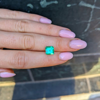 1.78 Ct. Emerald from Colombia Life Style
