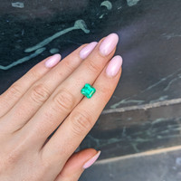 1.78 Ct. Emerald from Colombia Life Style