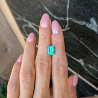 2.59 Ct. Emerald from Colombia Life Style